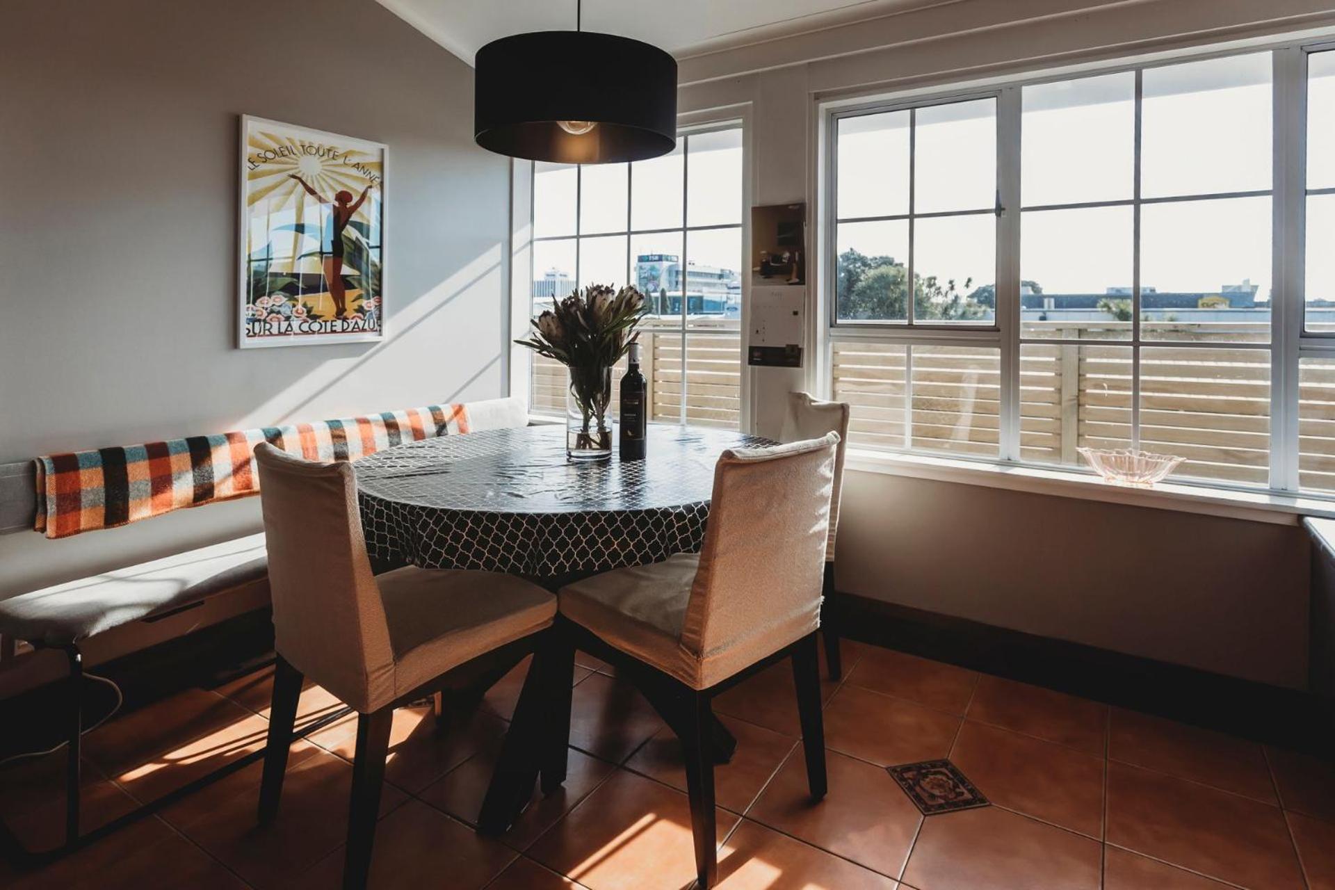 Timata Ora Sleeps 14 Vila New Plymouth Exterior foto